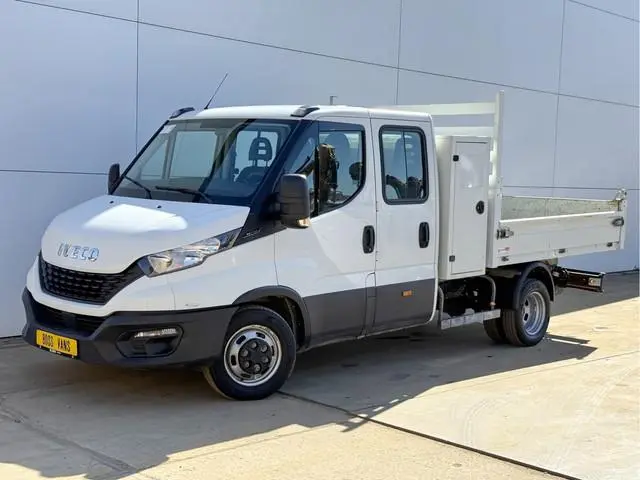 Iveco Daily 35C14 2.3 Kipper Dubbele Cabine Dubbellucht 3,5t Trekhaak 6 Stoelen Airco Cruise Control...