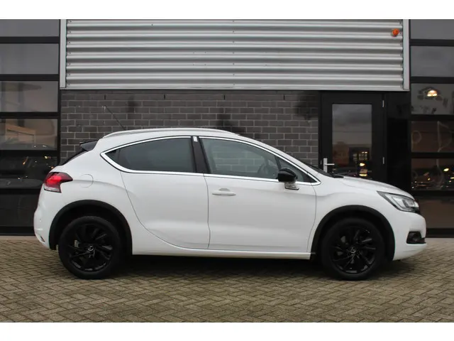 DS DS 4