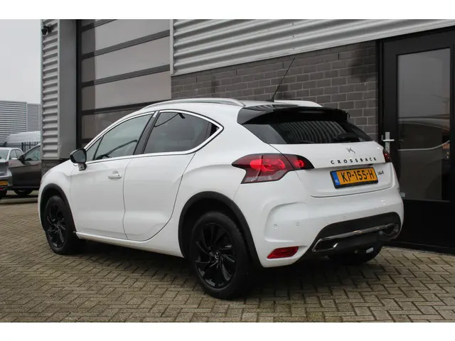DS DS 4