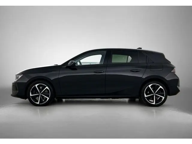 Opel Astra 1.6 Hybrid Business Edition