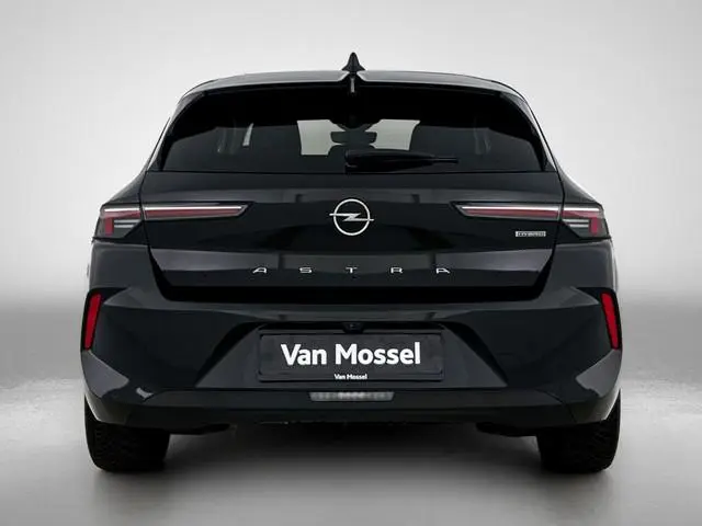 Opel Astra 1.6 Hybrid Business Edition