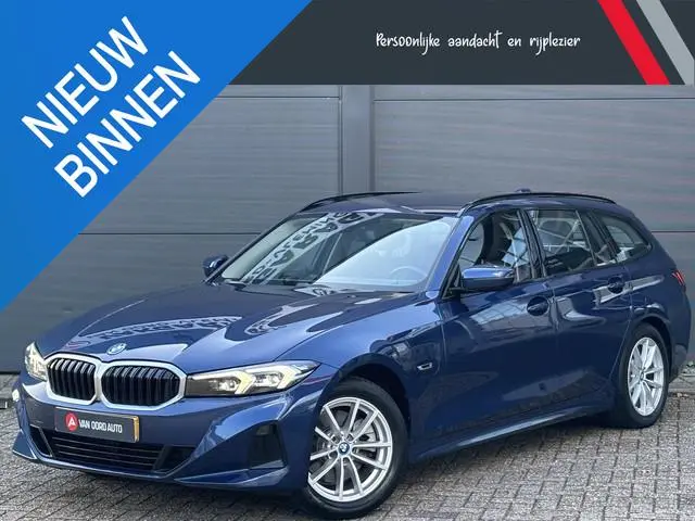 BMW 3-serie Touring 320e / Geen Import / 100% BMW Onderhoud
