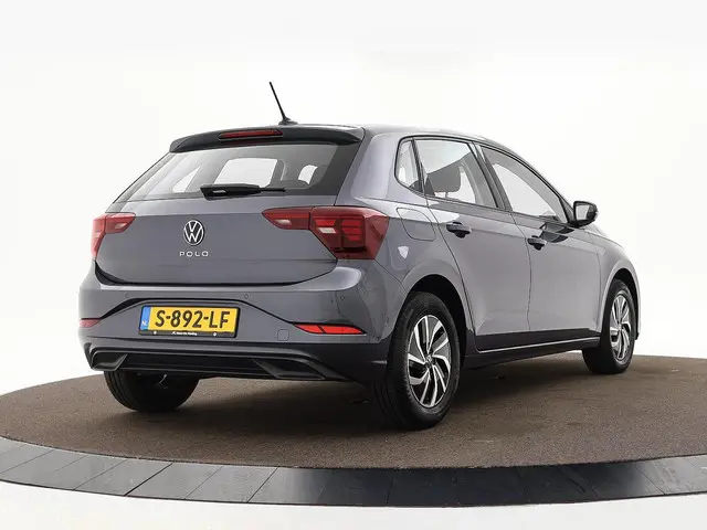 Volkswagen Polo 1.0 TSI 95pk Life · Apple/Android Car Play · Navigatie · Airco · ACC · P-Sensoren ·...