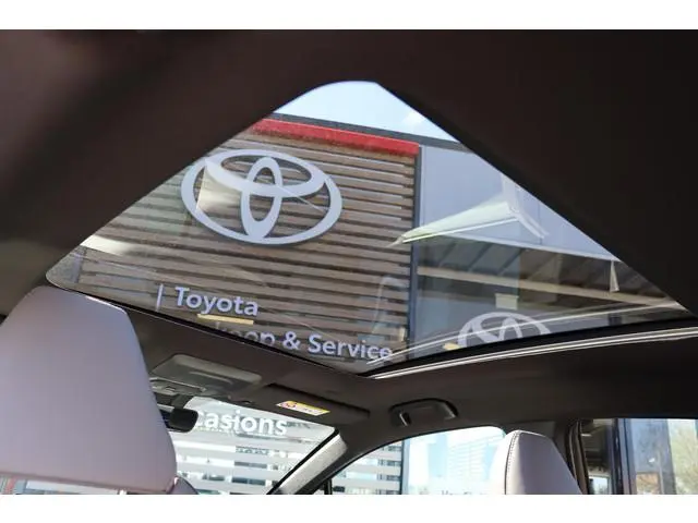 Toyota C-HR+
