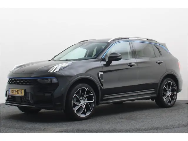 Lynk & Co 01