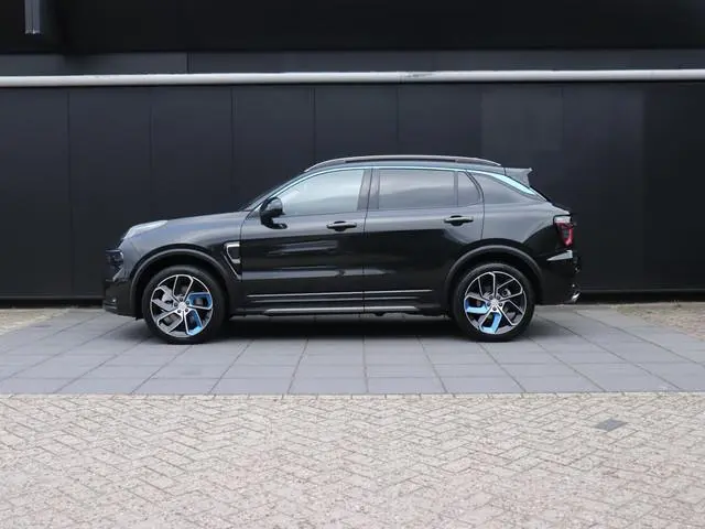 Lynk & Co 01 1.5 | PANO-DAK | MEMORY | 360° CAMERA | INFINITY AUDIO | STOELVERW. | APPLE CARPLAY | C...