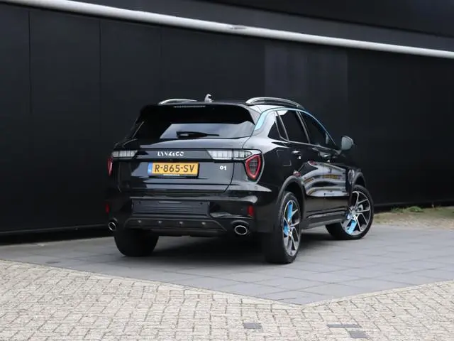 Lynk & Co 01 1.5 | PANO-DAK | MEMORY | 360° CAMERA | INFINITY AUDIO | STOELVERW. | APPLE CARPLAY | C...