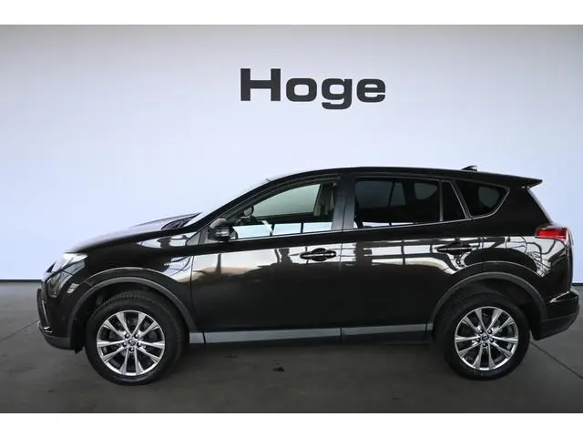 Toyota RAV4 2.5 Hybrid Style Automaat Clima Navigatie Camera Dealer Onderhouden! Inruil Mogelijk!