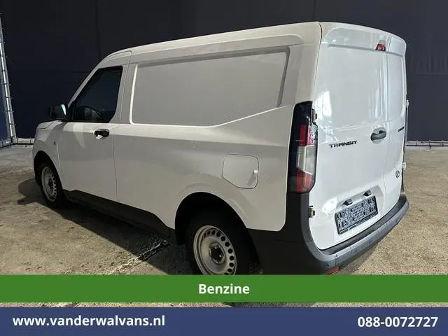 Ford Transit Courier 101pk Benzine L1H1 Euro6 Airco | Apple Carplay | Cruisecontrol | Parkeersensore...