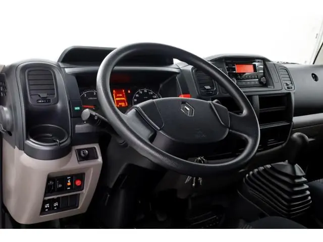 Renault Maxity