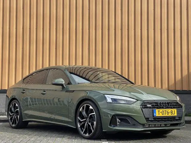 Audi A5 Sportback 40 TFSI quattro S edition | Trekhaak Wegklapbaar | Keyless | 360 camera | Apple Ca...