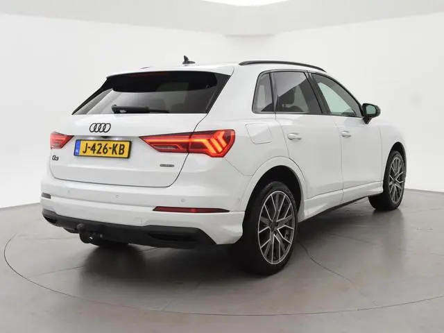Audi Q3 40 TFSI 190 PK QUATTRO 3X S-LINE + TREKHAAK | ADAPTIVE CRUISE | VIRTUAL COCKPIT | STOELVERW.