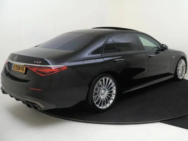 Mercedes-Benz S-Klasse