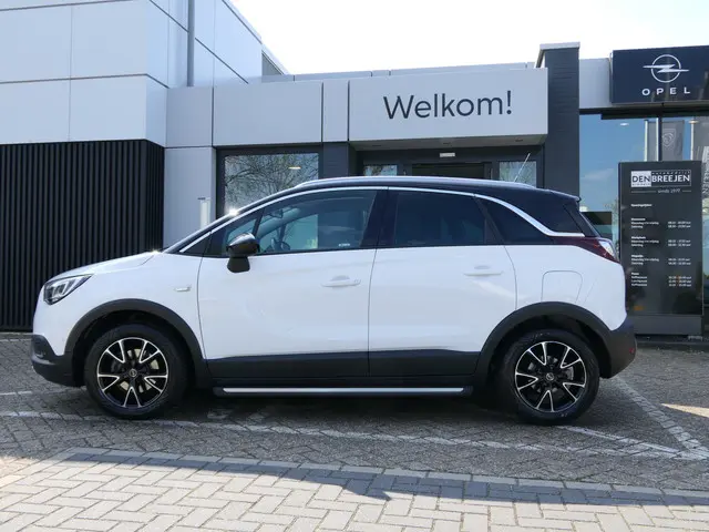 Opel Crossland X 1.2 Turbo Innovation | AGR | Camera | Trekhaak