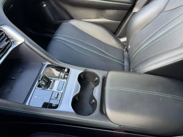 BYD SEAL U