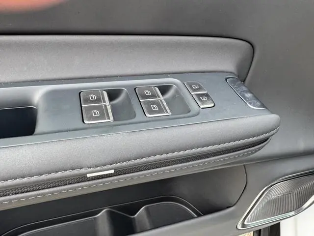 Polestar 4