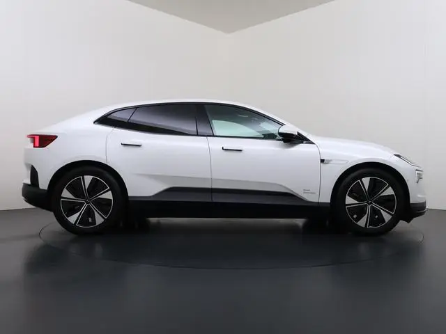 Polestar 4