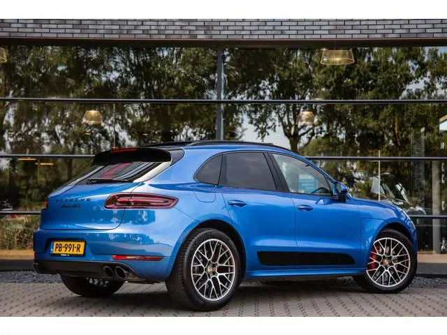 Porsche Macan 3.0 GTS , Sport-Chrono, Luchtvering, Trekhaak, Panoramadak, Apple Carplay, Stoel/stuur...