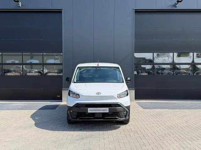 Toyota pro-ace