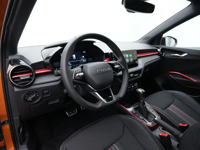 Skoda Fabia 1.0 TSI 115 pk DSG Monte Carlo | Achteruitrijcamera | Stoelverwarming | Adaptive Cruise...