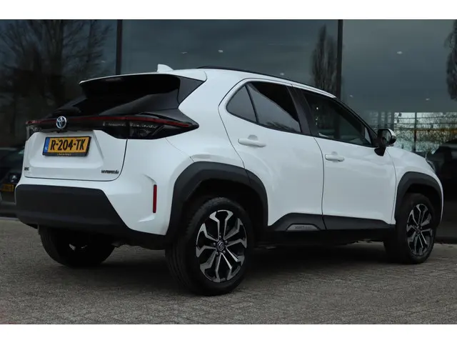 TOYOTA YARIS CROSS 1.5 HYBRID DYNAMIC | CARPLAY | NAVI | CAMERA | KEY-LESS | ACC | LANE ASSIST