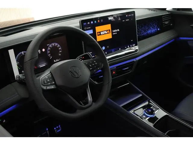 Volkswagen Tiguan 1.5 eHybrid 272pk R-Line Edition Black Style Leder Trekhaak 360Camera HUD Keyless...
