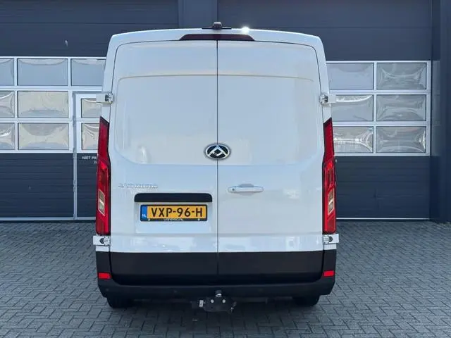 Maxus eDeliver9
