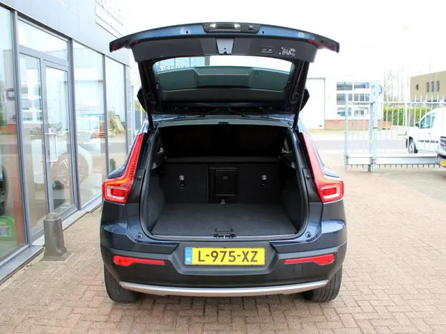 Volvo XC40 1.5 T5 Recharge Inscription Hybride Elektrisch/Benzine Panoramadak