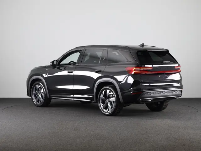 Skoda Kodiaq Sportline Business PHEV 1.5 TSI 204pk | Canton Sound | Panoramadak | Trekhaak | Light &...