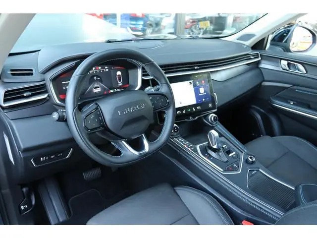 LYNK & CO 01 1.5 | PANO | TREKHAAK | 360 CAMERA | CARPLAY | INFINITY SOUND | FULL-LED | KEY-LESS