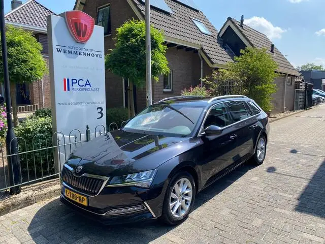 ŠKODA Superb Combi 1.4 TSI iV Business Edition Plus