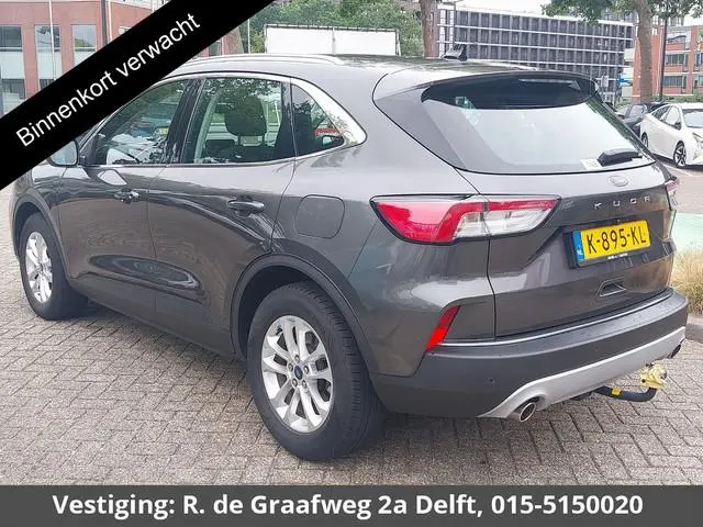 Ford Kuga 1.5 EcoBoost Titanium | Stuur-& Stoelverwarming | Navigatie | Trekhaak | Camera | Climate...