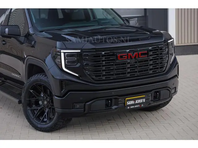 GMC Sierra