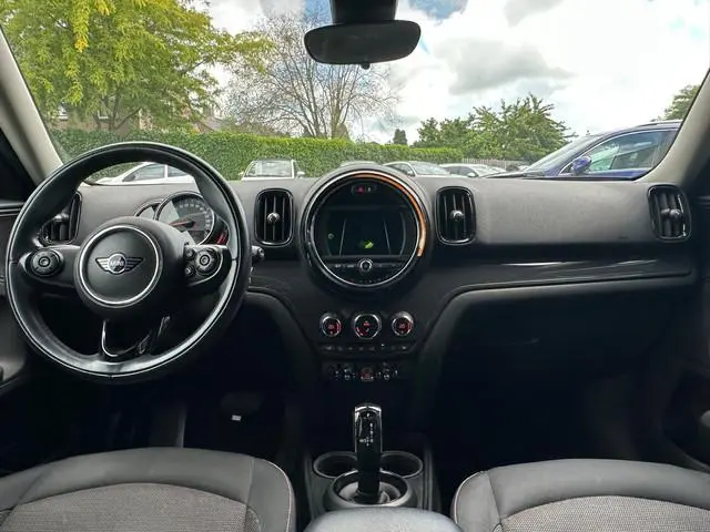 MINI Mini Countryman 1.5 Pepper, Automaat, Airco, Bluetooth, Stoelverwarming, PDC, APK