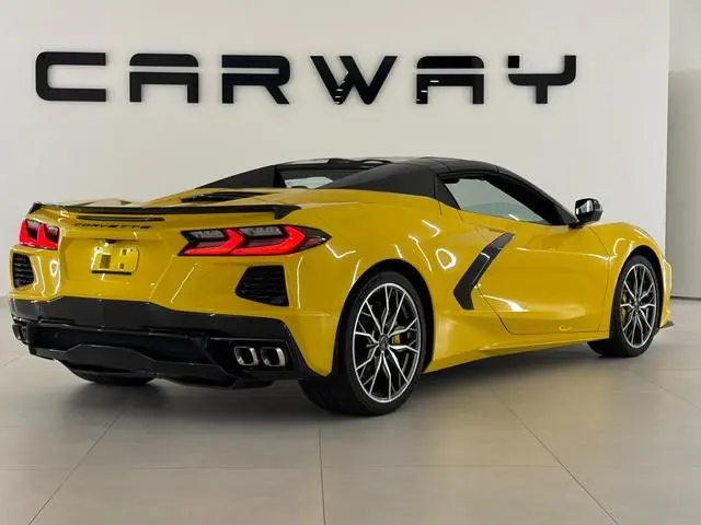 Corvette C8