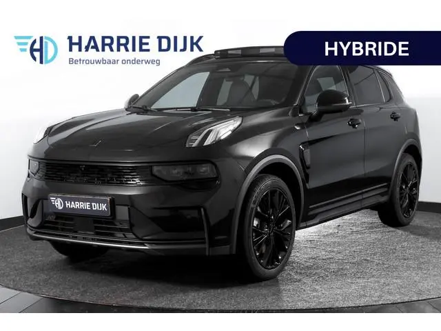 Lynk & Co 01