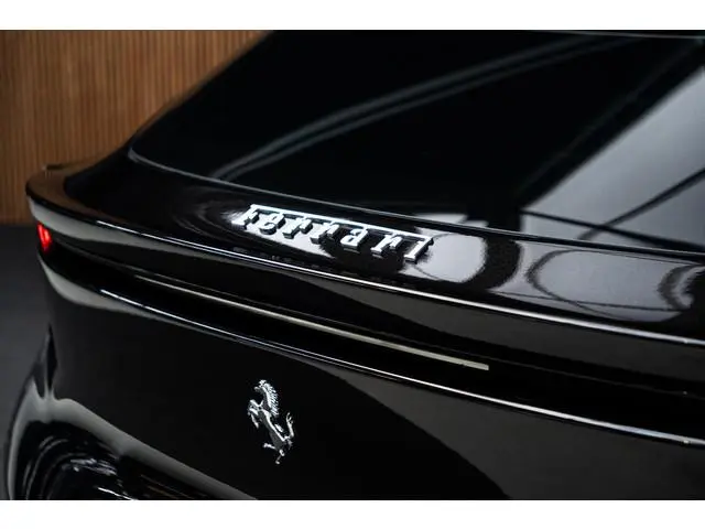 Ferrari Purosangue