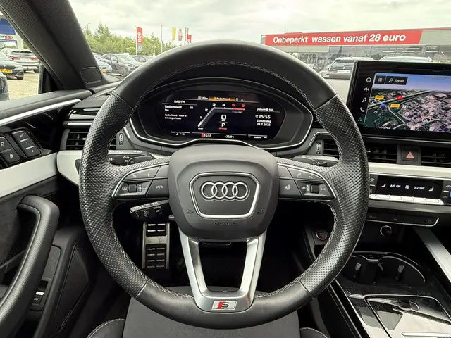 Audi S5
