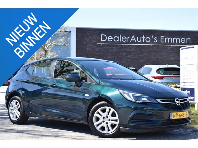 Opel Astra 1.6 CDTI Online Edition