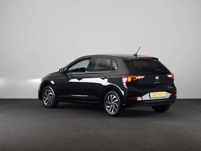 Volkswagen Polo 1.0 TSI Life Edition 95 pk | Verlengde garantie | Navigatie | Parkeersensoren | Acht...