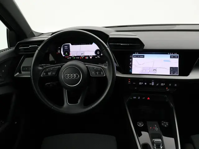 Audi A3 Sportback 40 TFSI e 204 PK PLUG-IN HYBRID + VIRTUAL COCKPIT | ADAPTIVE CRUISE | SPORTSTOELEN...