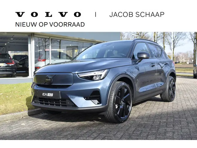Volvo EX40