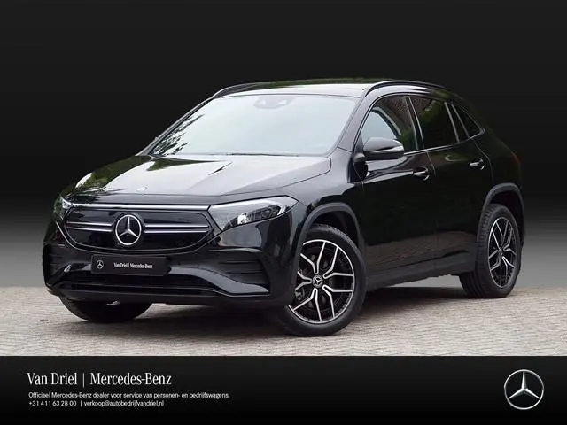 Mercedes-Benz EQA EQA 250 AMG Line 67 kWh | Distronic Panorama Trekhaak