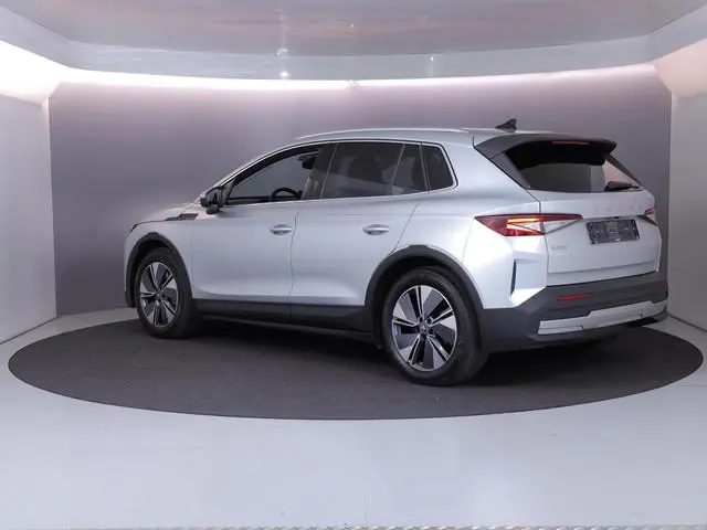 Skoda Elroq 85 Business Edition 286 pk | SOH 99,93% | Privatelease vanaf €767| Navigatie | Warmtepom...