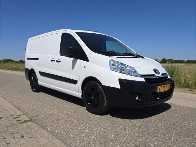 Toyota pro-ace