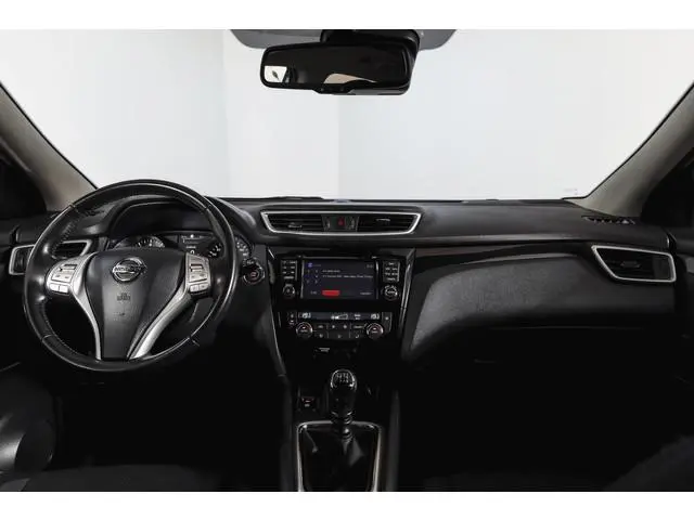 Nissan Qashqai 1.2 116 PK N-Connecta | Panodak | Afn. Trekhaak | Cruise | 360 camera | PDC | NAV | A...