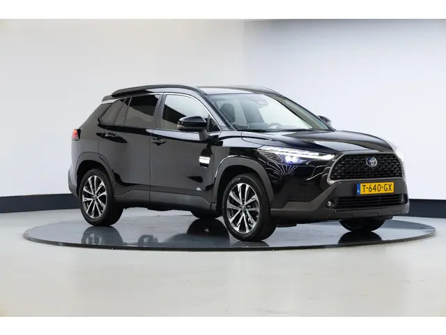 Toyota Corolla Cross 2.0 High Power Hybrid First Edition | Trekhaak | Stoelverw.|