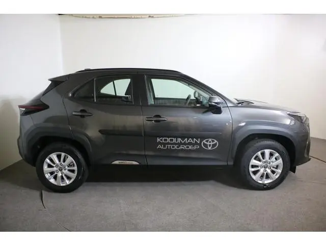 Toyota Yaris Cross 1.5 Hybrid 115 Active NL Auto-Stootlijsten-Apple Carplay-Android Auto
