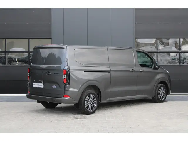 Ford Transit Custom 320 2.0 TDCI L2H1 Limited 150pk - Adaptive Cruise - Verwarmd stuur - Blind spot...