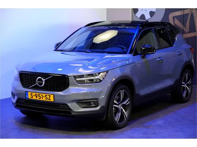 Volvo XC40